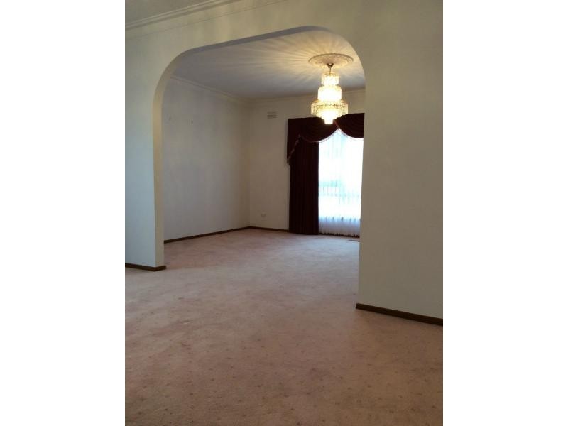 188 Somerville Road, Kingsville VIC 3012