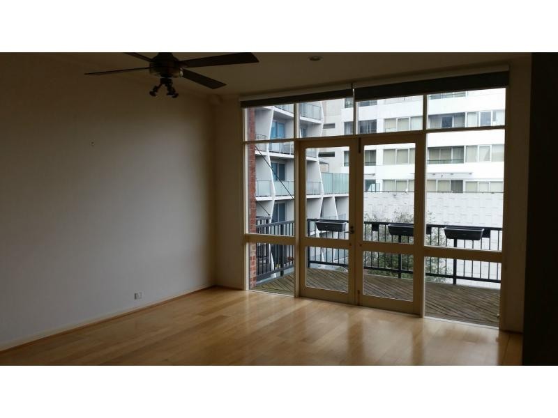 18/55 Batman Street, West Melbourne VIC 3003