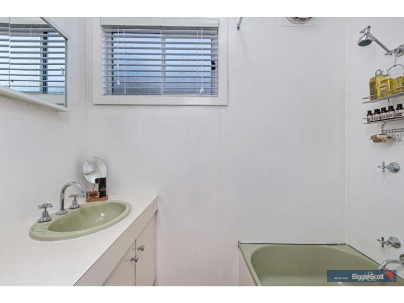 50 Williamstown Road, Kingsville VIC 3012