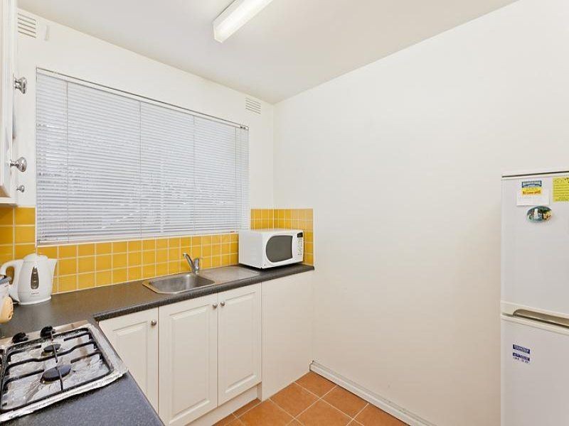 4/75 Kingsville Street, Kingsville VIC 3012