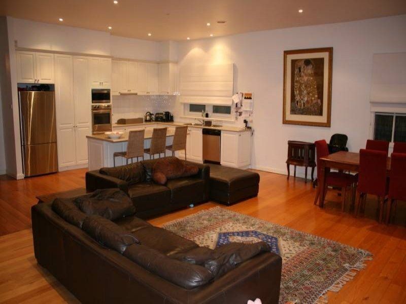 239 Somerville Road, Yarraville VIC 3013