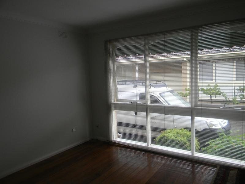 Unit 3/353 Geelong Road, Footscray VIC 3011