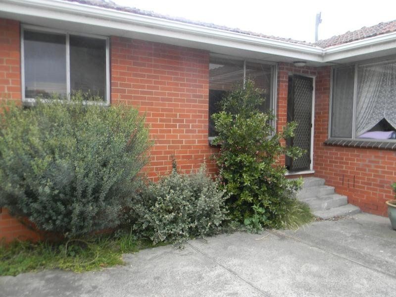 6/217 Buckley Street, Seddon VIC 3011