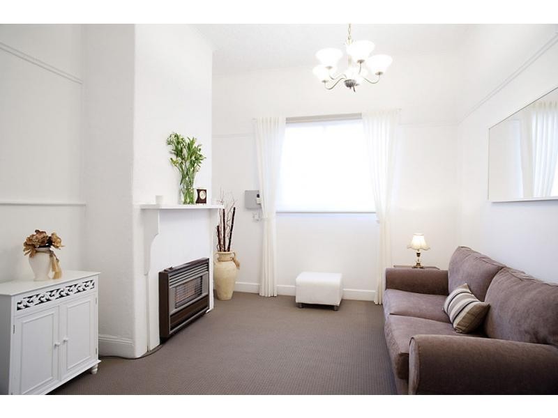 72 Simpson Street, Yarraville VIC 3013