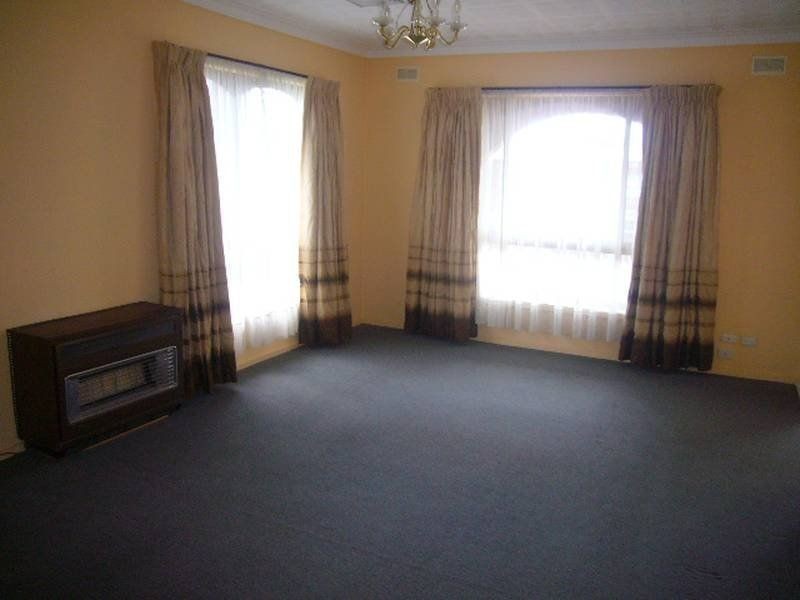 65 Charles Street, Seddon VIC 3011