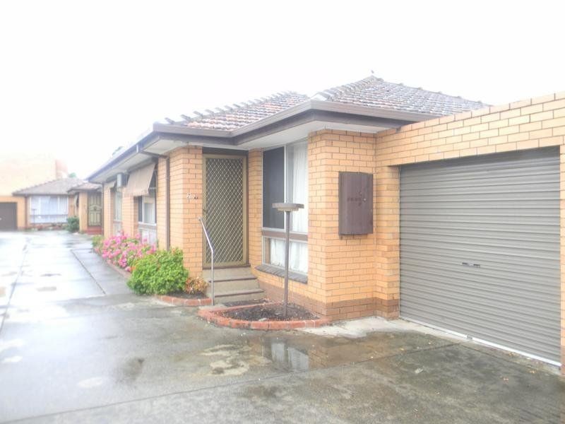 2/9 Carmichael Street, West Footscray VIC 3012