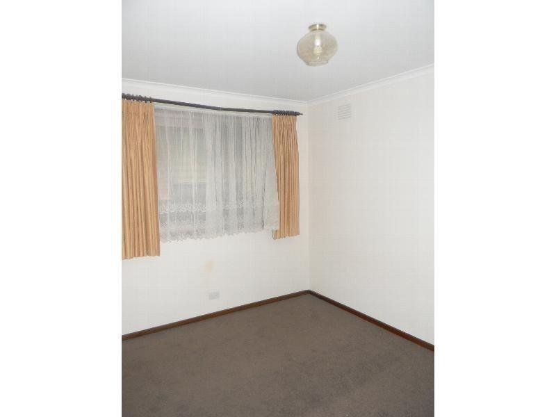 2/9 Carmichael Street, West Footscray VIC 3012