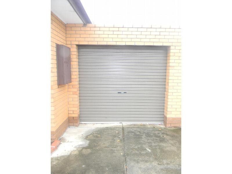 2/9 Carmichael Street, West Footscray VIC 3012