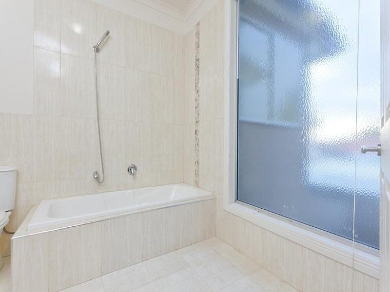 2/6 Beaumont Parade, West Footscray VIC 3012