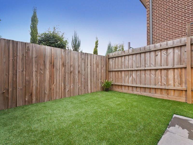 2/6 Beaumont Parade, West Footscray VIC 3012