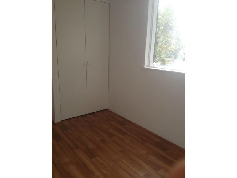 2/43-45 Ballarat Road, Footscray VIC 3011