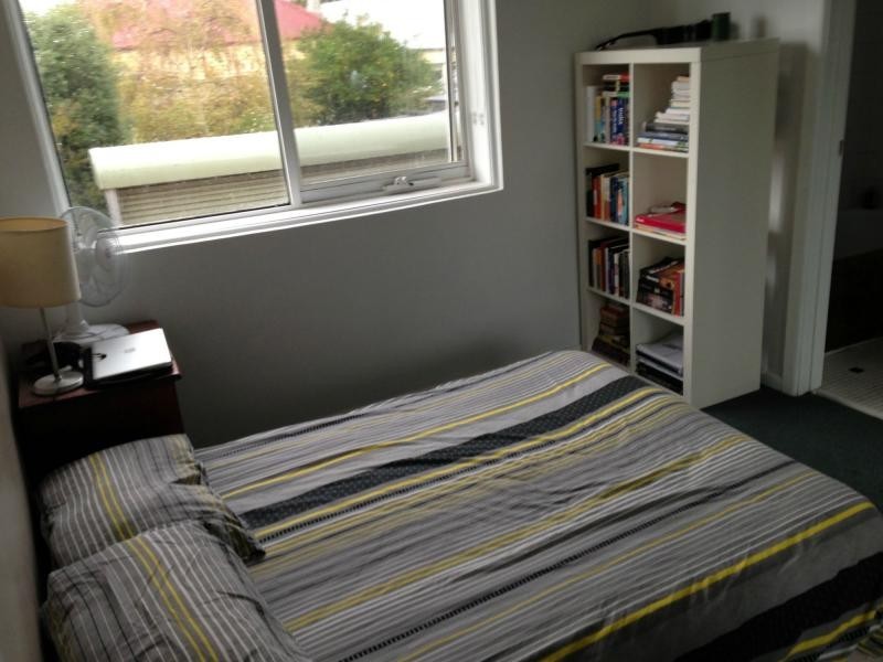 8/67 Ballarat Road, Footscray VIC 3011