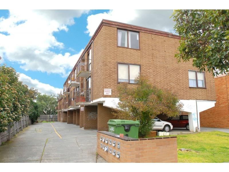 11/12 Eldridge Street, Footscray VIC 3011