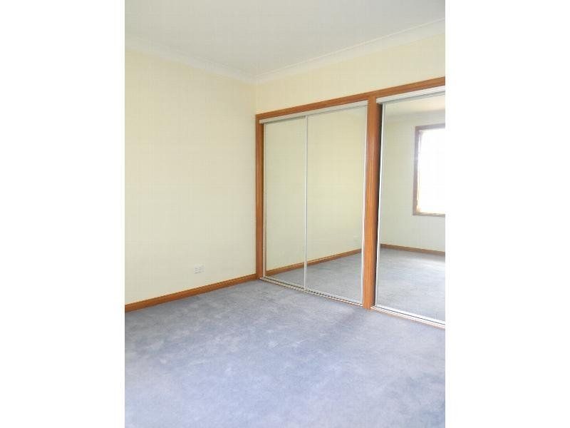 1/24 Millers Road, Brooklyn VIC 3012