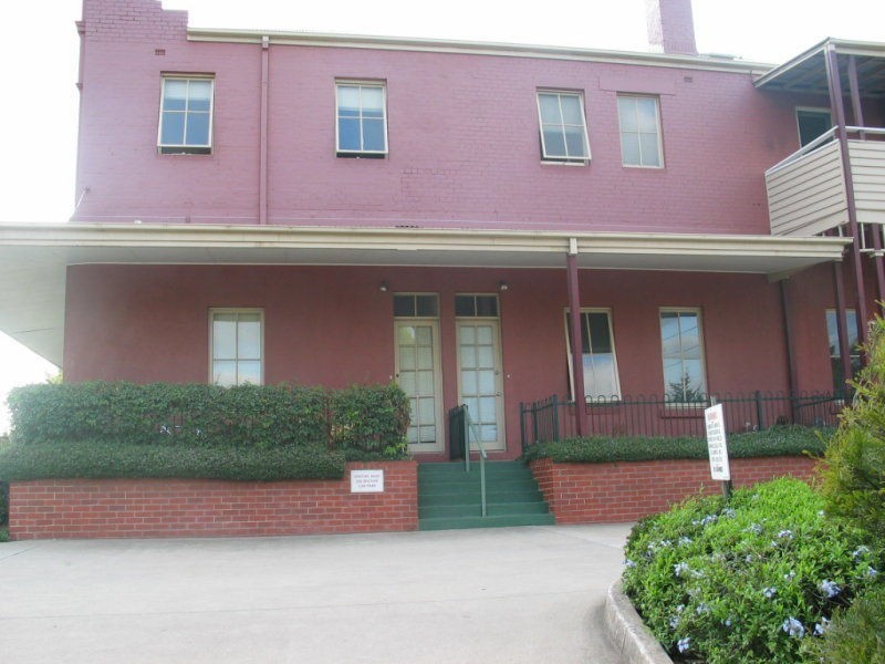 4/2-4 Ballarat Road, Footscray VIC 3011