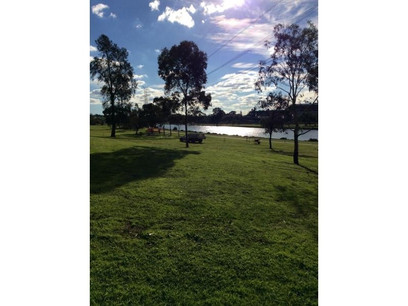 4/2-4 Ballarat Road, Footscray VIC 3011