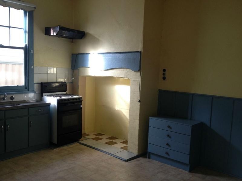 202 Somerville Road, Kingsville VIC 3012