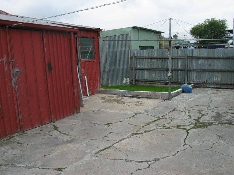 202 Somerville Road, Kingsville VIC 3012