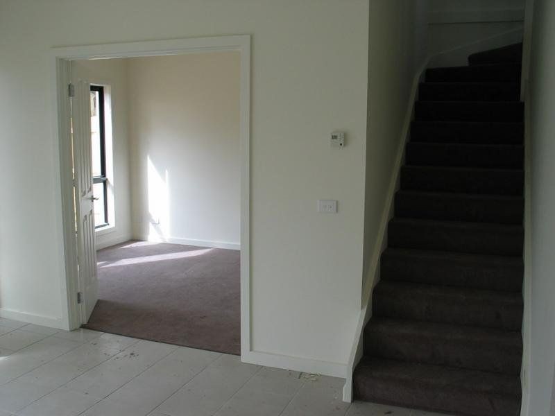 1/22 Stephenson Street, Spotswood VIC 3015