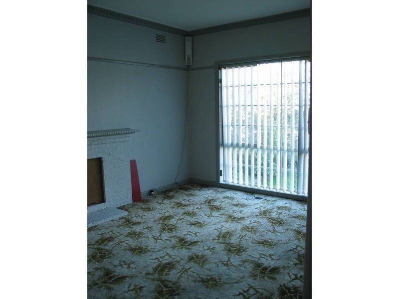 12 Deleware Street, Yarraville VIC 3013