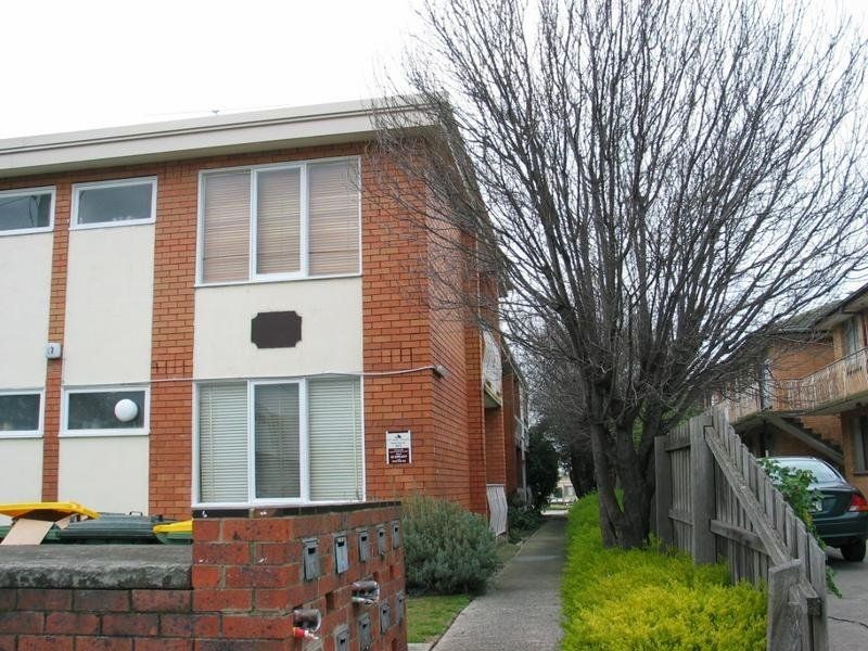 8/17 Kingsville Street, Kingsville VIC 3012