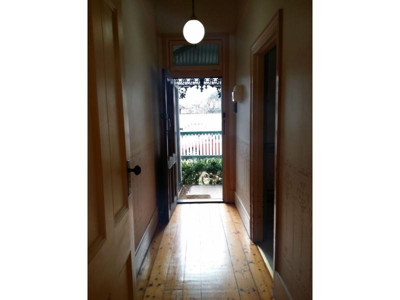 31 Browning Street, Seddon VIC 3011