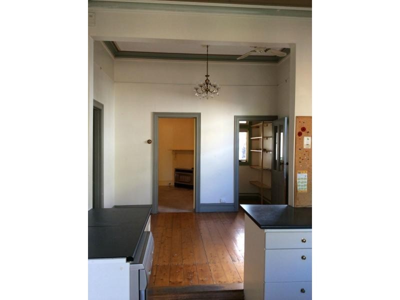 31 Browning Street, Seddon VIC 3011