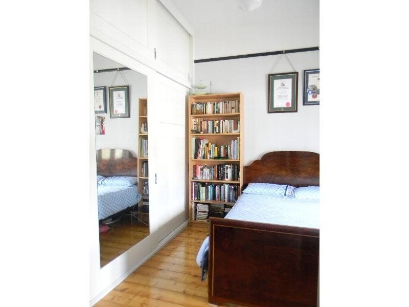 9 Dove Street, West Footscray VIC 3012