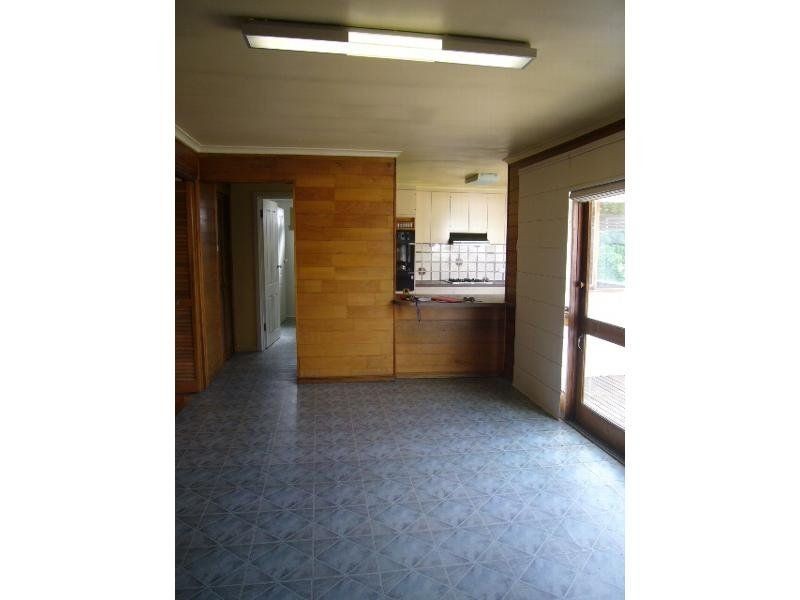 6 Dunedin Street, Maidstone VIC 3012