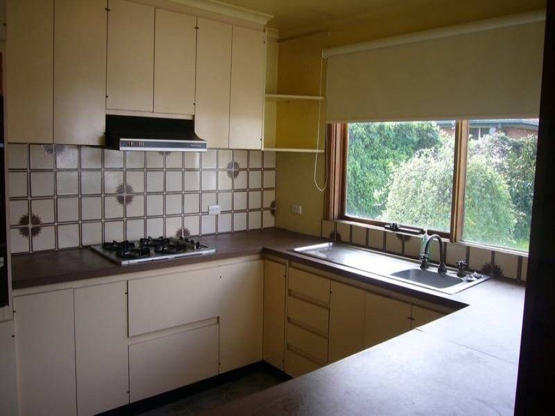 6 Dunedin Street, Maidstone VIC 3012