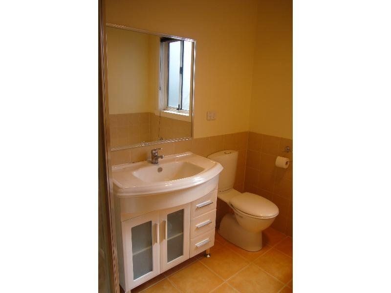 6 Dunedin Street, Maidstone VIC 3012