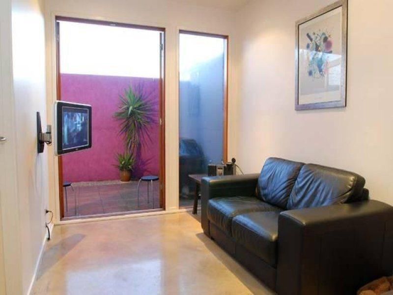 16B Gordon Parade, Yarraville VIC 3013