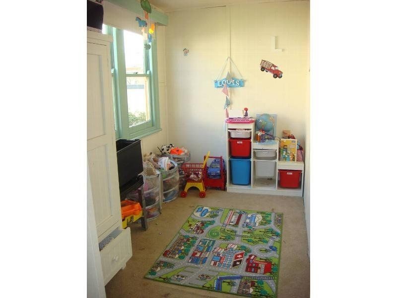 33 Newcastle Street, Yarraville VIC 3013