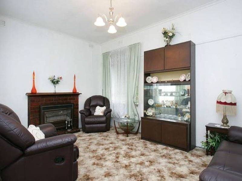6 Montgomery Street, Maidstone VIC 3012