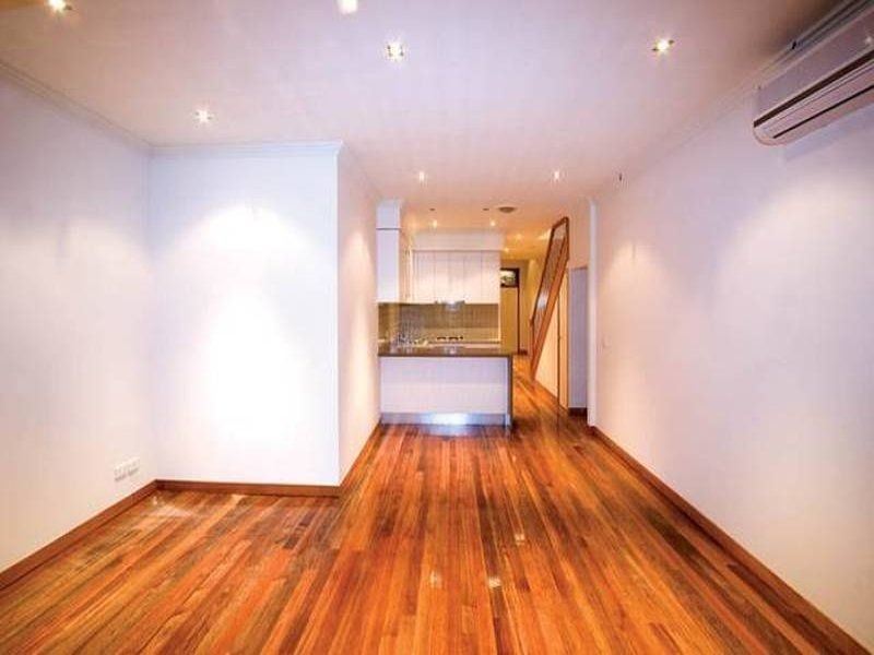 2/136 Stephen Street, Yarraville VIC 3013