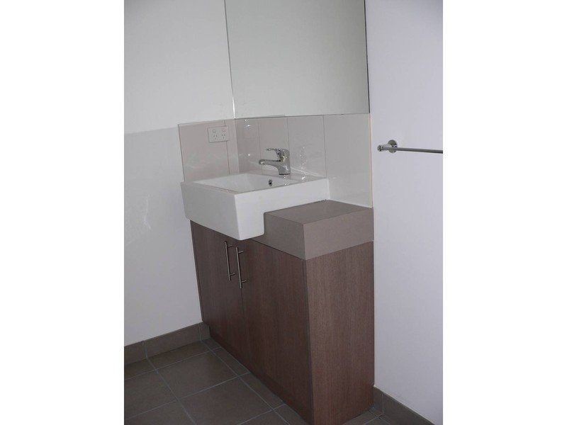 5/15 Edgar Street, Kingsville VIC 3012