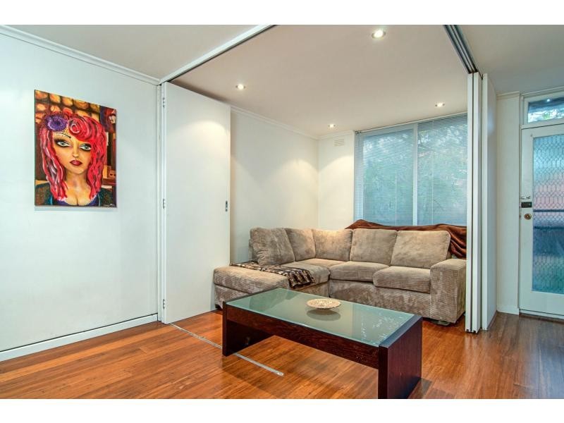 5/38 Hampton Parade, West Footscray VIC 3012