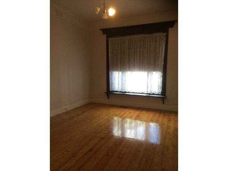 336 Nicholson Street, Seddon VIC 3011