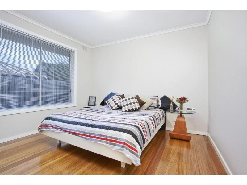 4/93 Blackshaws Road, Newport VIC 3015