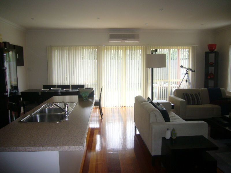 8B Muir Street, Spotswood VIC 3015