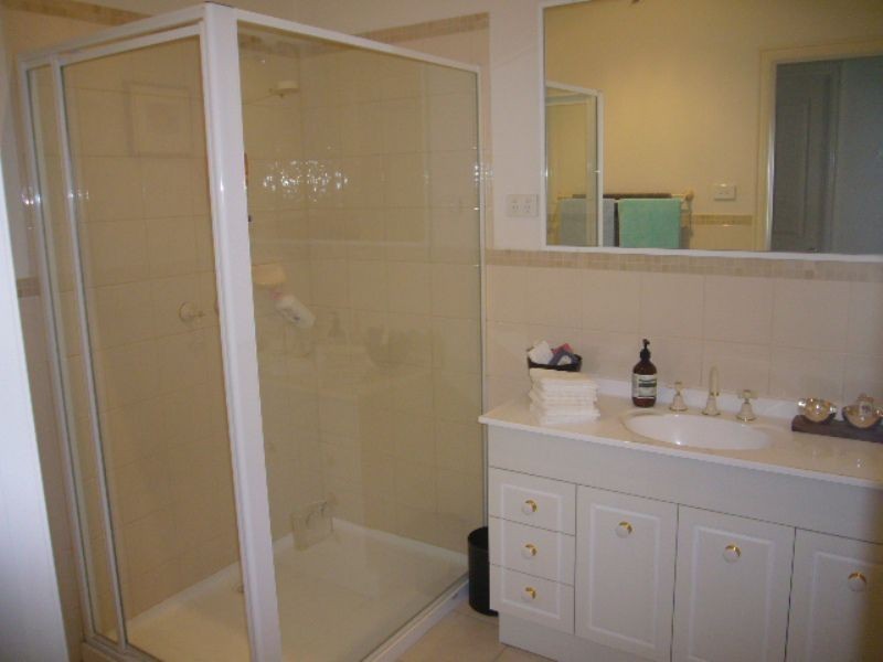 8B Muir Street, Spotswood VIC 3015