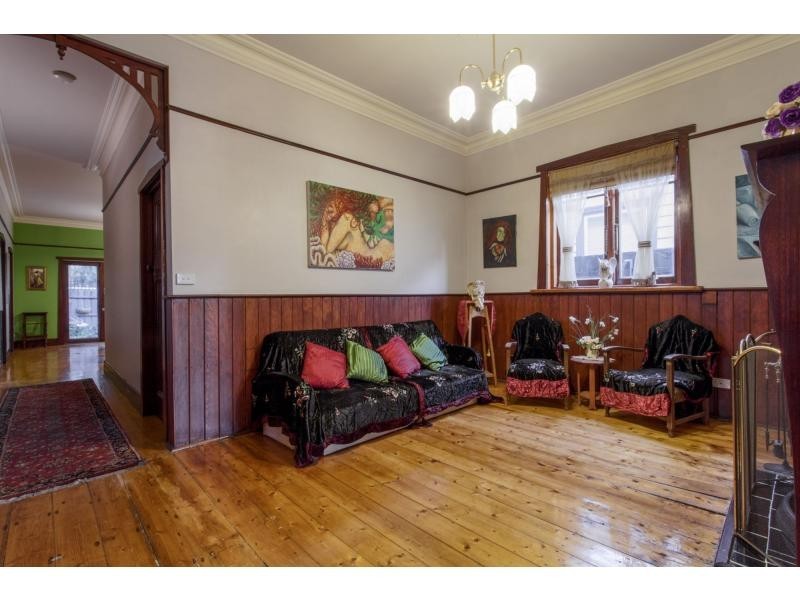 81 Empress Avenue, Kingsville VIC 3012