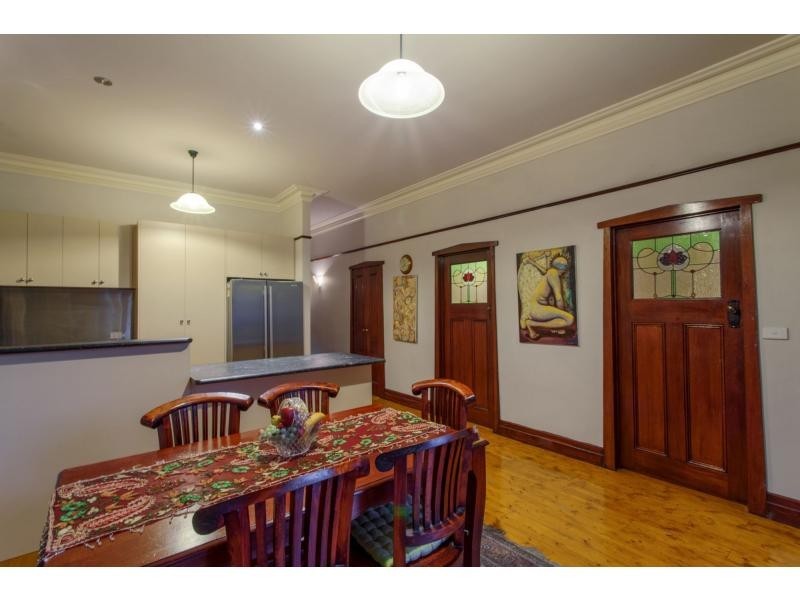 81 Empress Avenue, Kingsville VIC 3012