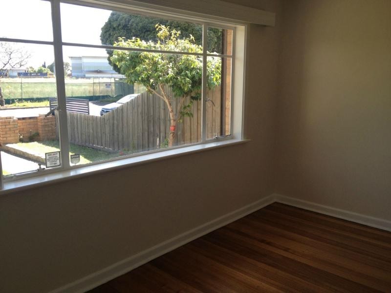 55 Blackshaws Road, Newport VIC 3015