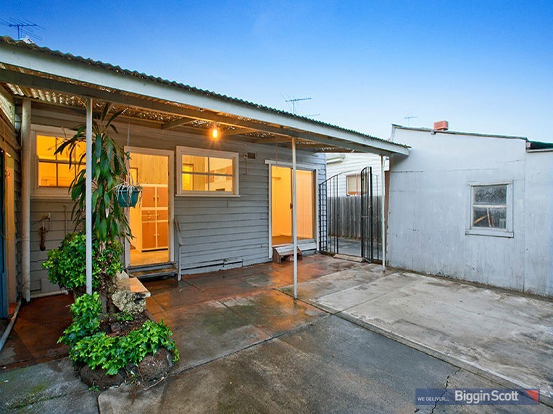 23 Hansen Street, West Footscray VIC 3012