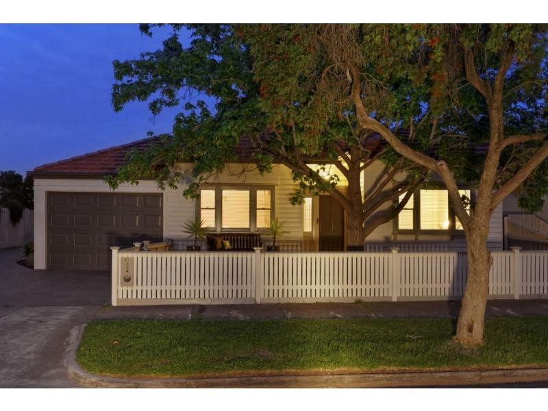 61 Greene Street, South Kingsville VIC 3015