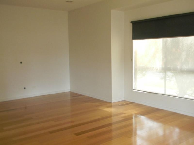 279 Blackshaws Road, Altona North VIC 3025