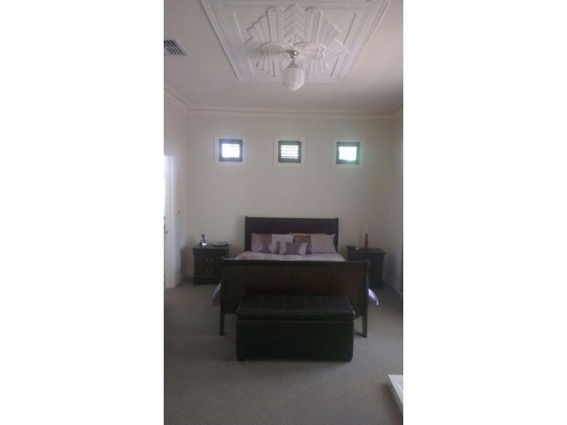 5 Hemphill Road, Sunshine VIC 3020