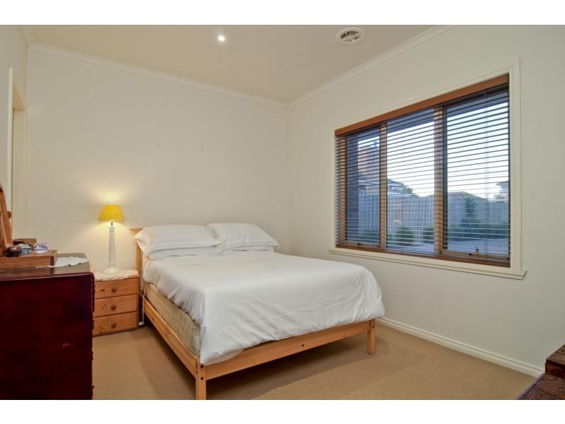 15A Edward Avenue, Altona North VIC 3025