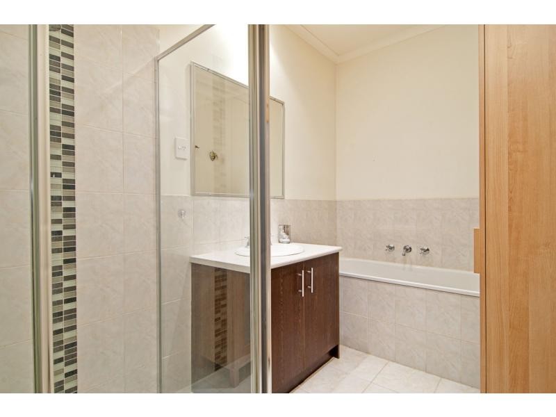 15A Edward Avenue, Altona North VIC 3025